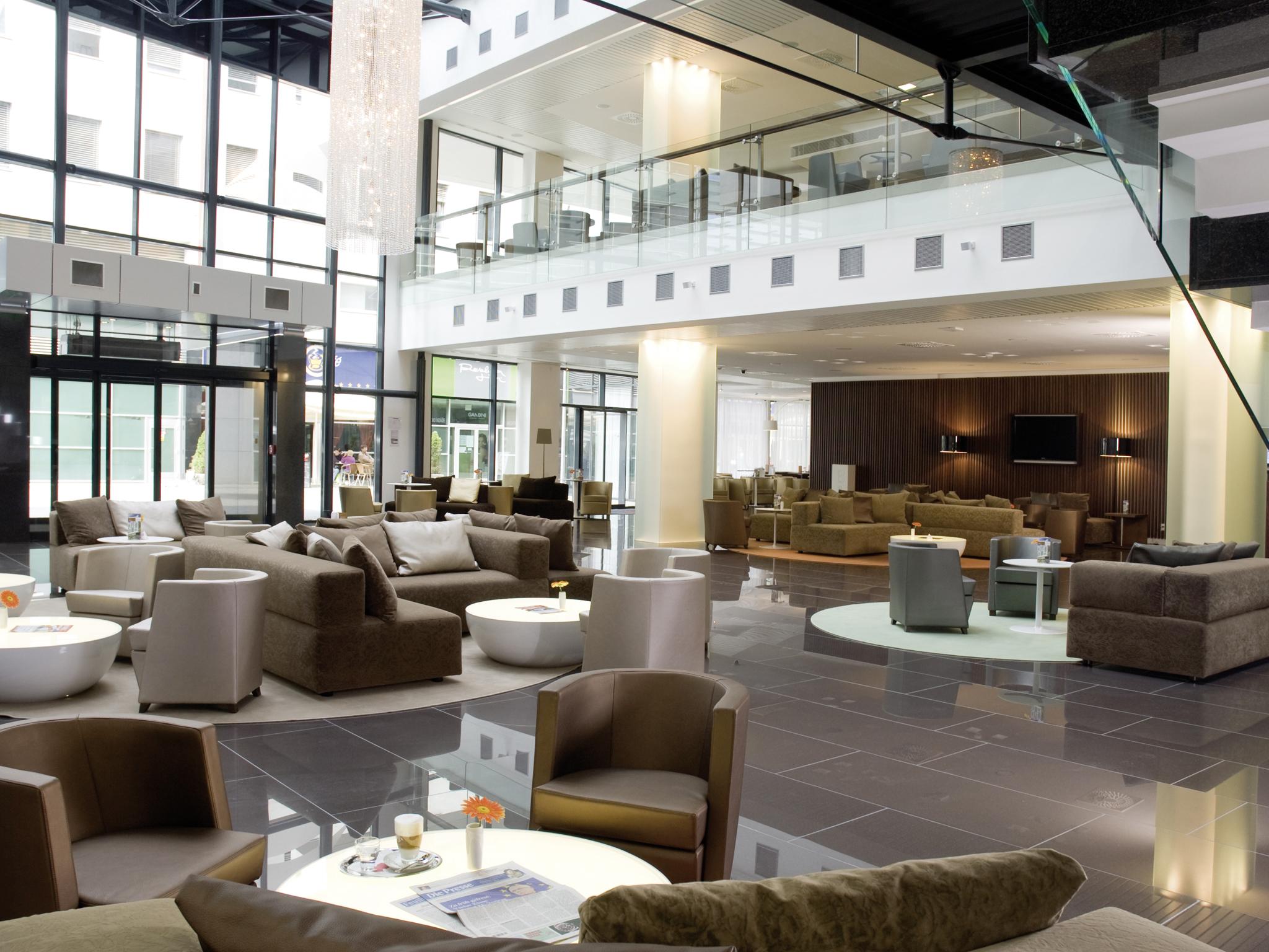 Ac Hotel By Marriott Bratislava Old Town Luaran gambar