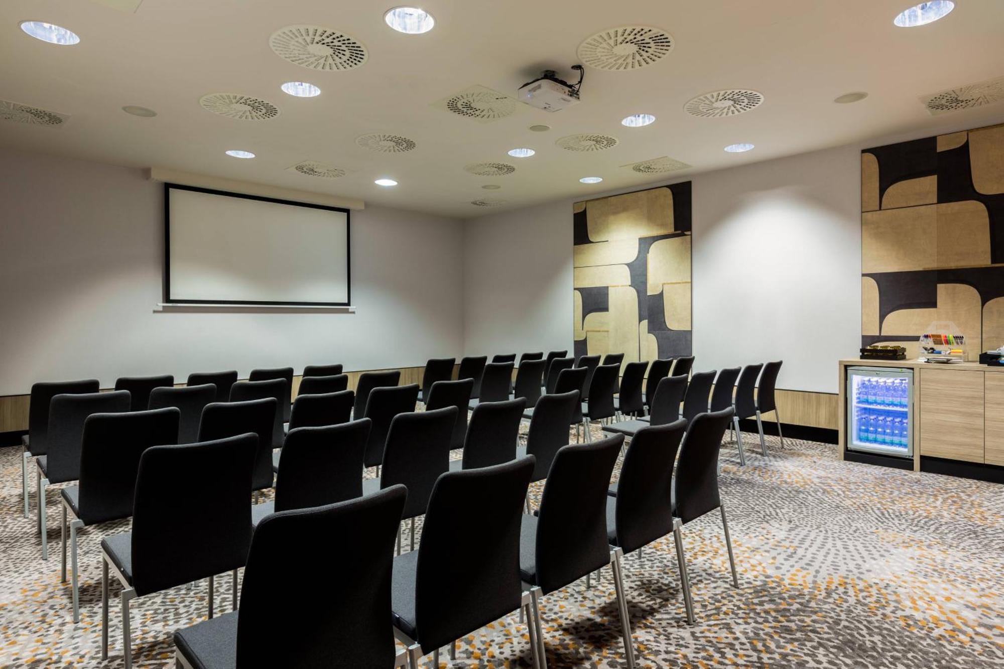 Ac Hotel By Marriott Bratislava Old Town Luaran gambar
